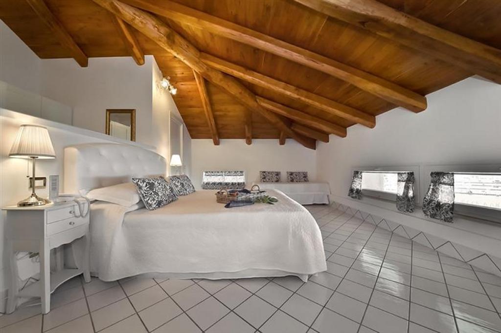 אגרופולי Palazzo Dogana Rooms מראה חיצוני תמונה